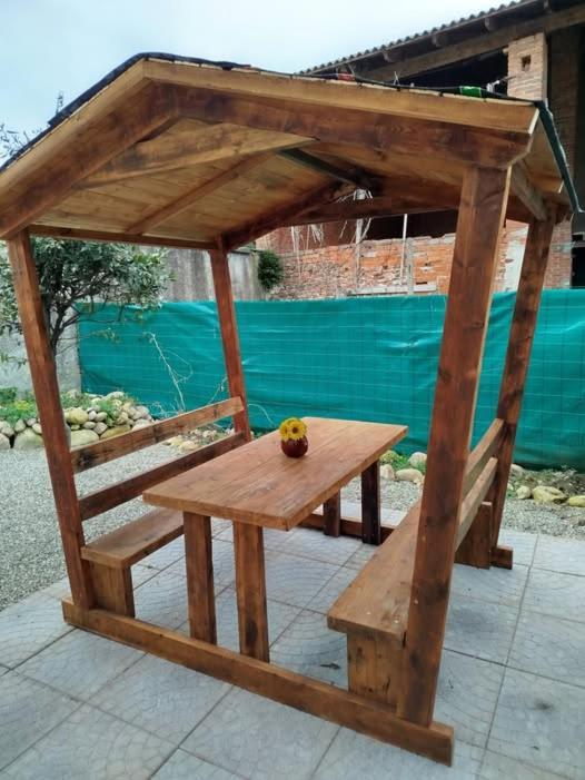 Borgo Antico Chalet Appartamenti Fara Novarese Zewnętrze zdjęcie
